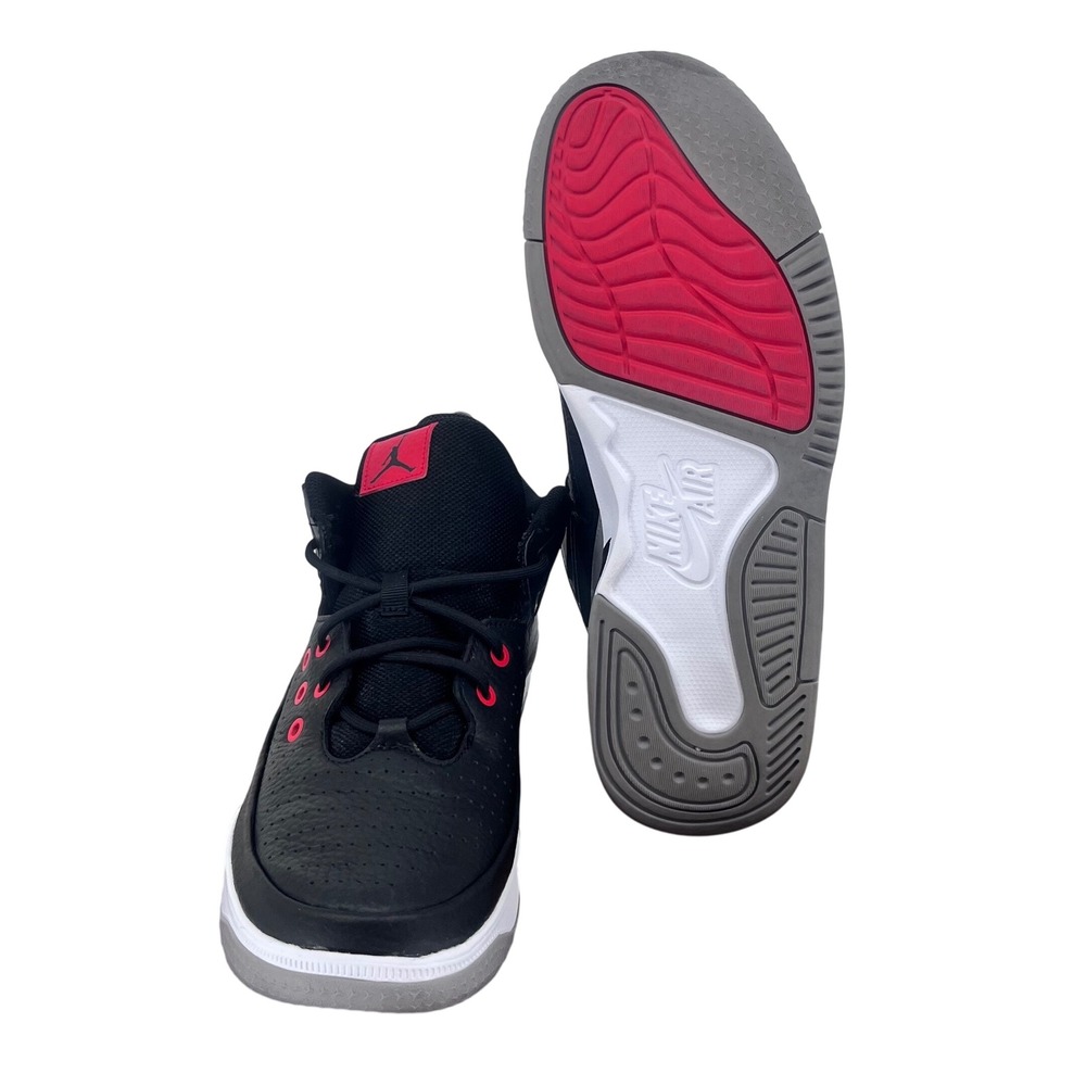 Nike Men's Jordan Max Aura 5 Shoes Size 10.5 Black Cement Red White DZ4353-061‎ - Picture 4 of 11